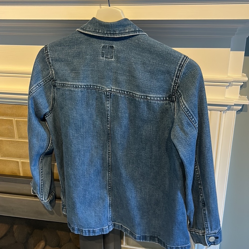 Adorable GAP jacket- - Picture 3 of 3
